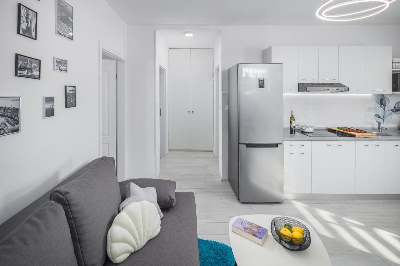 Apartment Sea Pearl Porec Esterno foto